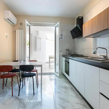 Beautiful In With Wi-fi Apartment